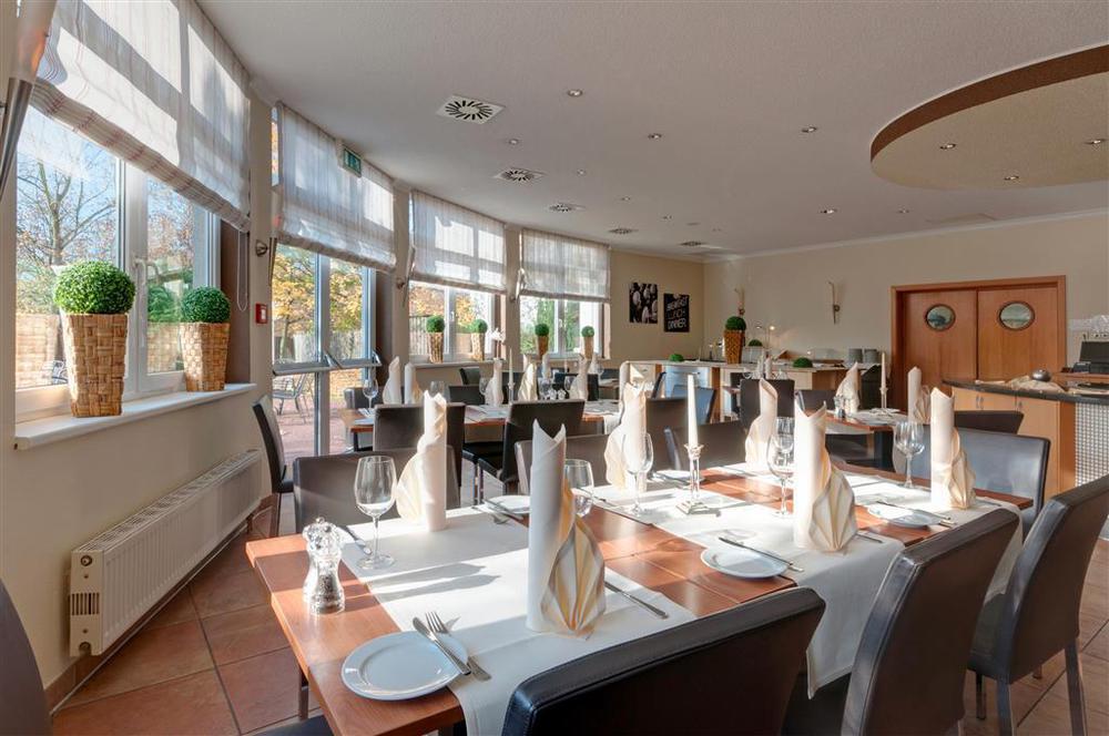 Hotel Bochum Wattenscheid Affiliated By Melia Εστιατόριο φωτογραφία